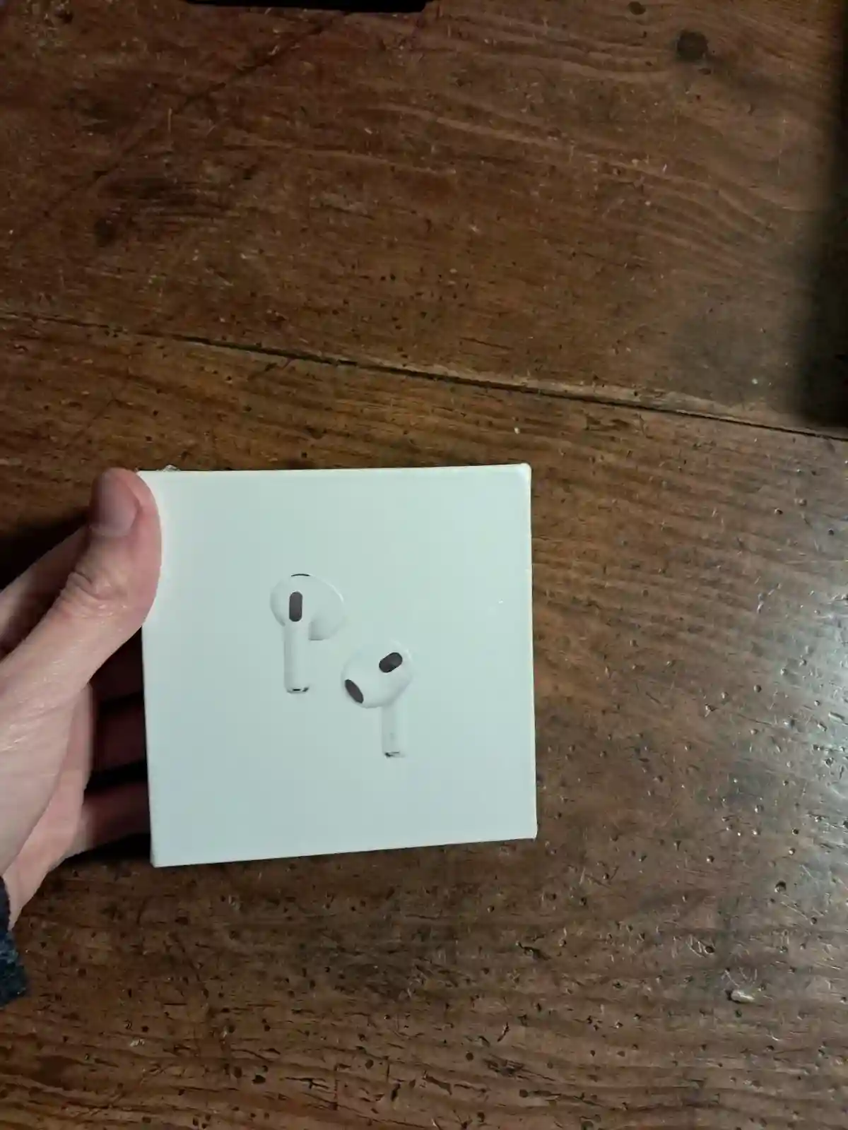 New ListingAIRPODS 3rd Gen