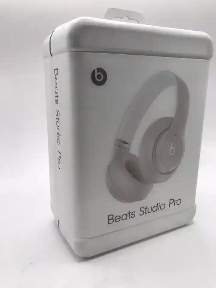 New ListingBargain…. beats studio pro over ear wireless headphones ( White) RRP £179