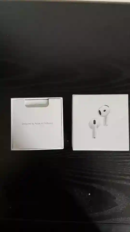 New Listingairpods 4th gen