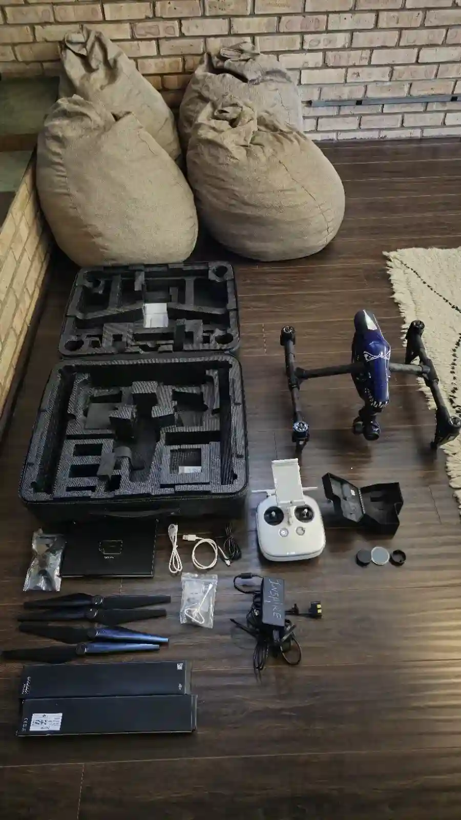 DJI Inspire 1 Drone Package. w/ Camera, Battery And Remote