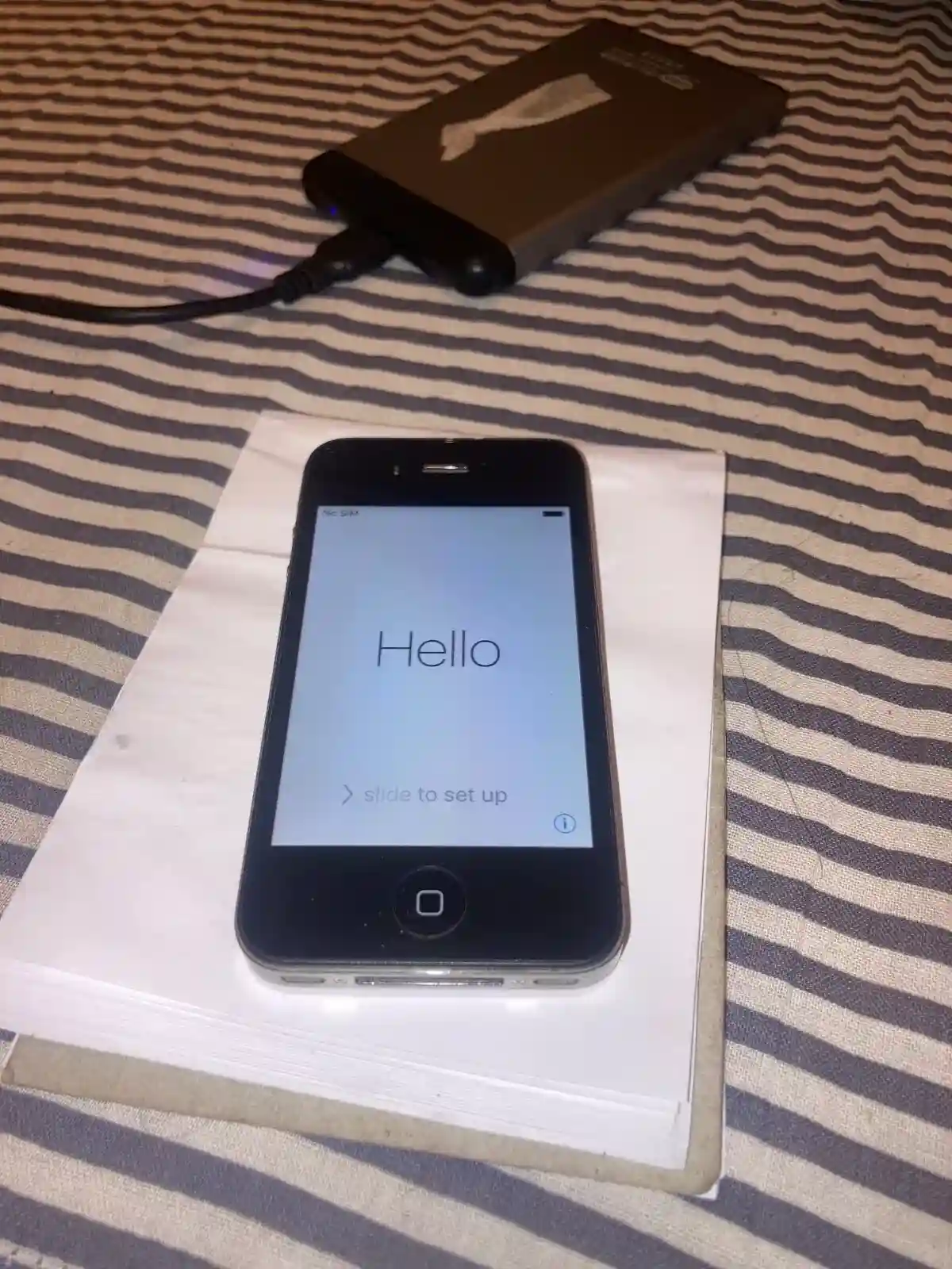 New ListingApple iPhone 4 Black 32 GB Unlocked A1332 No Box Perfect Condition 95 - 100