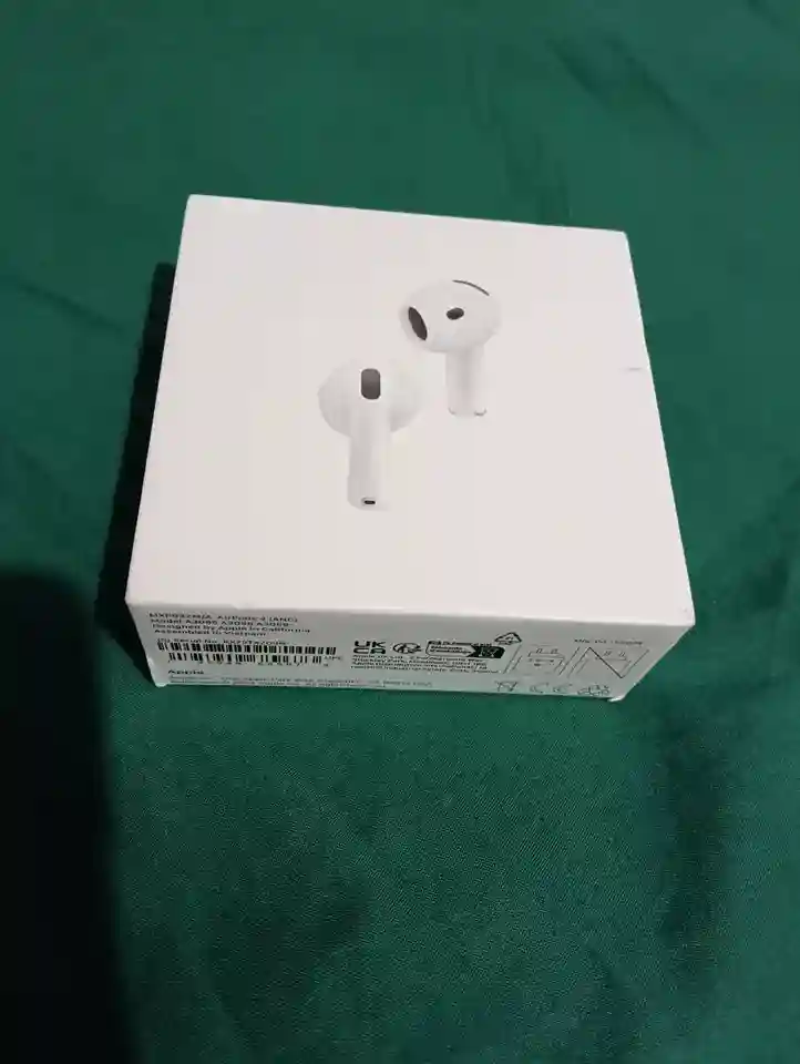 New ListingAirPods 4th Gen with Active Noise Cancellation 2024 (BRAND NEW / SEALED)