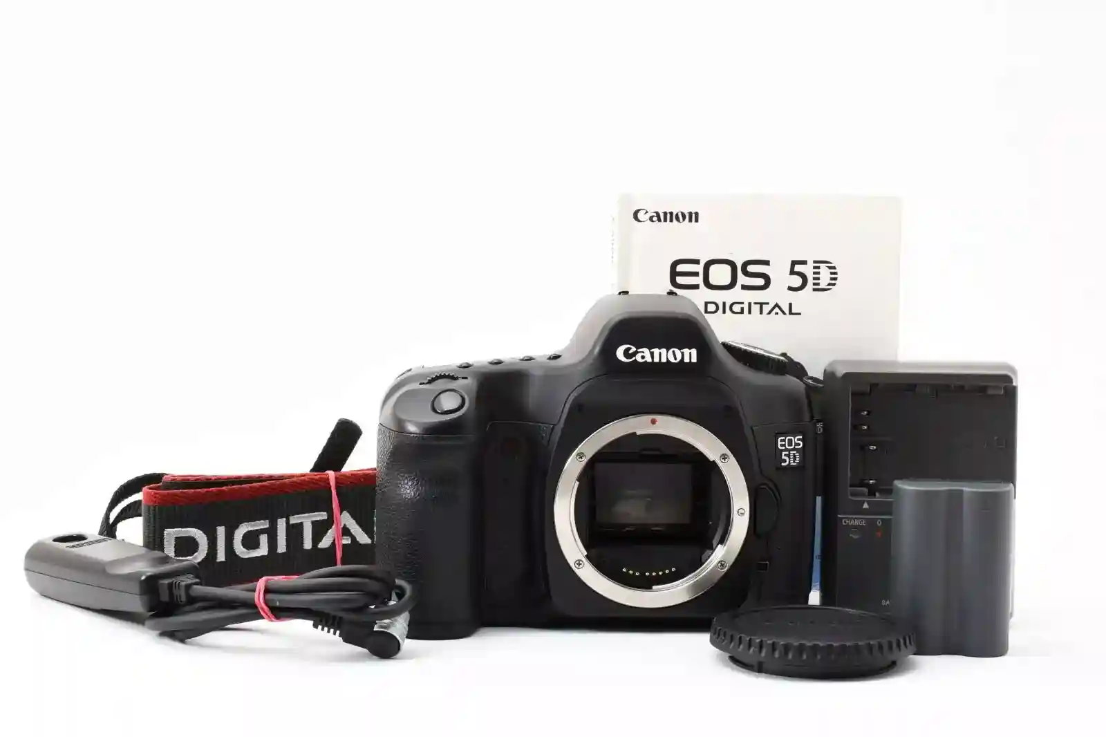 [N MINT] Canon EOS 5D Digital SLR Camera Body 12.8MP Strap From Japan #184