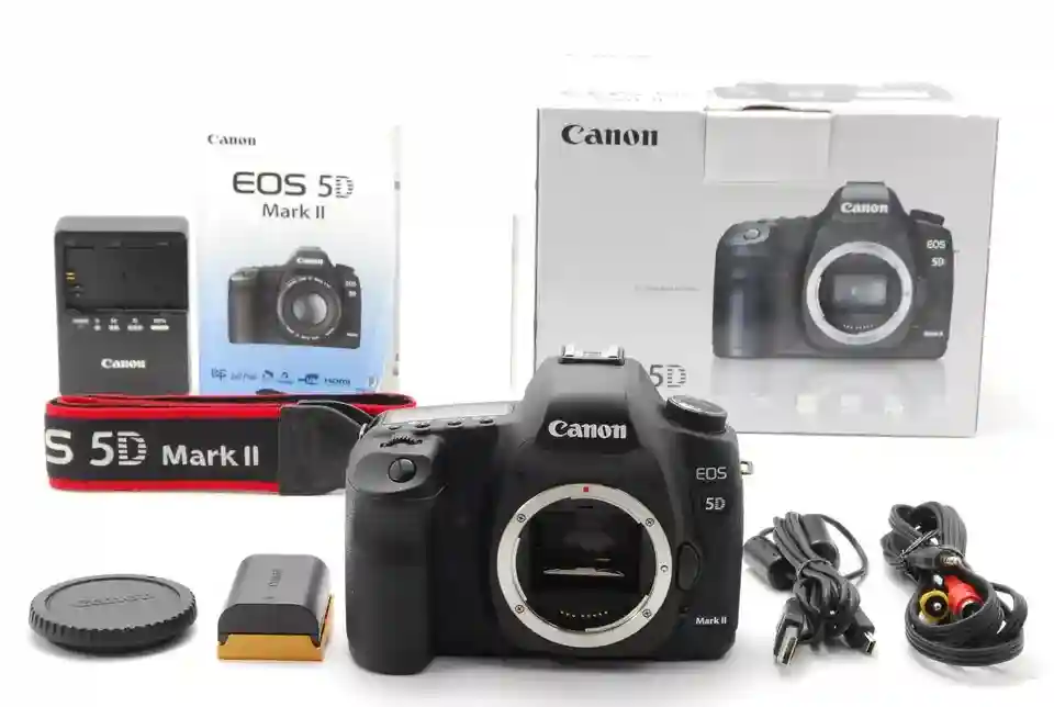 New ListingS/C16646[NEAR MINT in BOX] Canon EOS 5D Mark II 21.1MP Digital Camera Body JAPAN