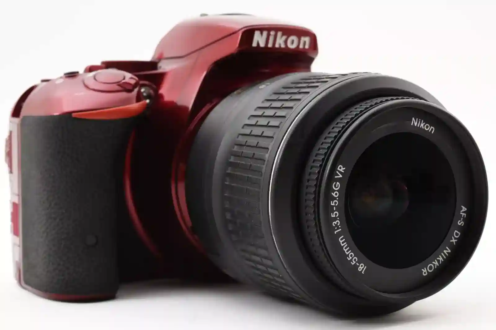 New ListingNikon D5500 24.2MP Digital SLR Camera RED From Japan [Very good] 993A