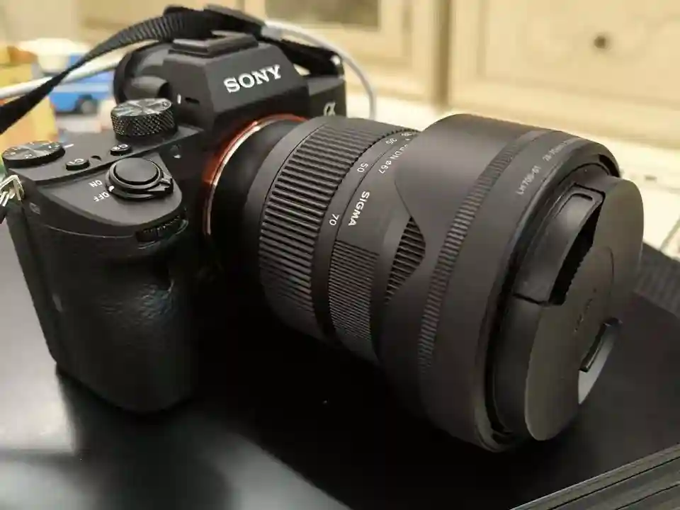 Camera Sony A7M3 with lens