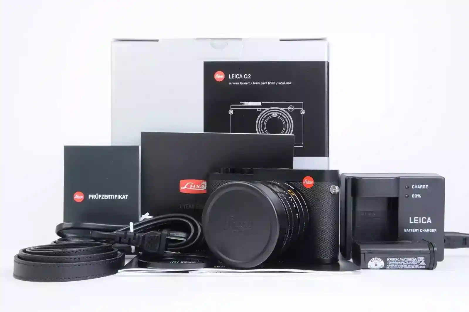 Leica Q2 47.3 MP Mint Condition