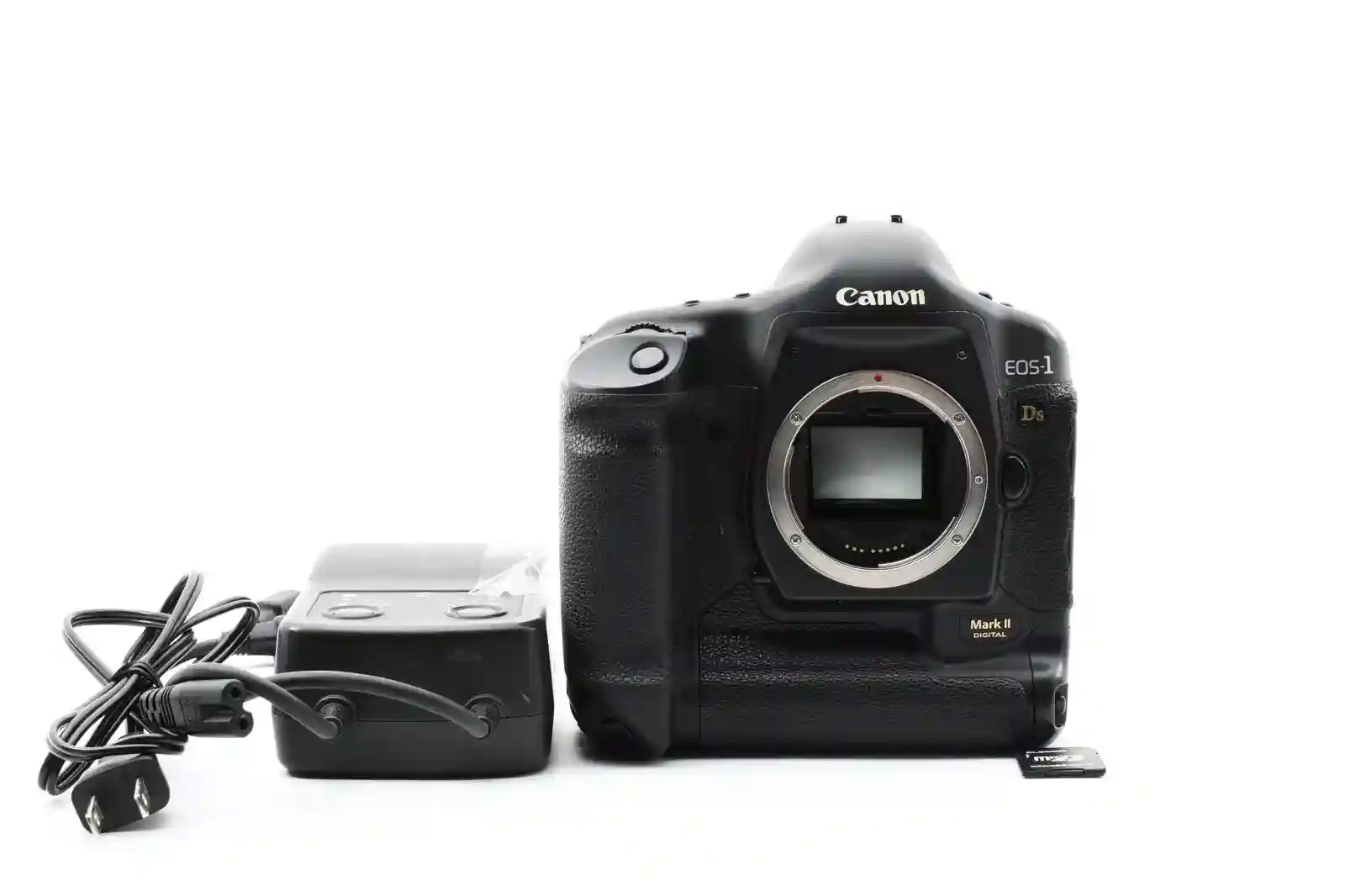 [NEAR MINT W/CHARGER] Canon EOS-1Ds Mark II 16.7MP SLR Digital Camera From JAPAN