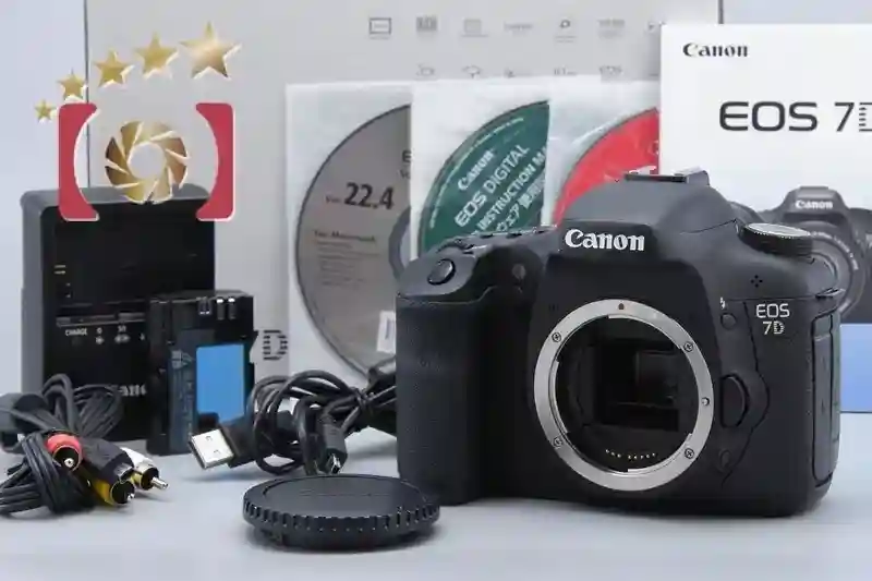 Near Mint!! Canon EOS 7D 18.0 MP Digital SLR Camera Body w/ Box