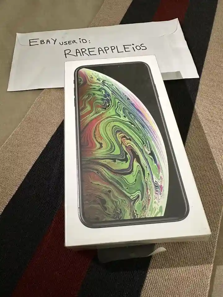 New ListingApple iPhone XS Max Space Gray 64gb iOS 12 Unlocked New Sealed