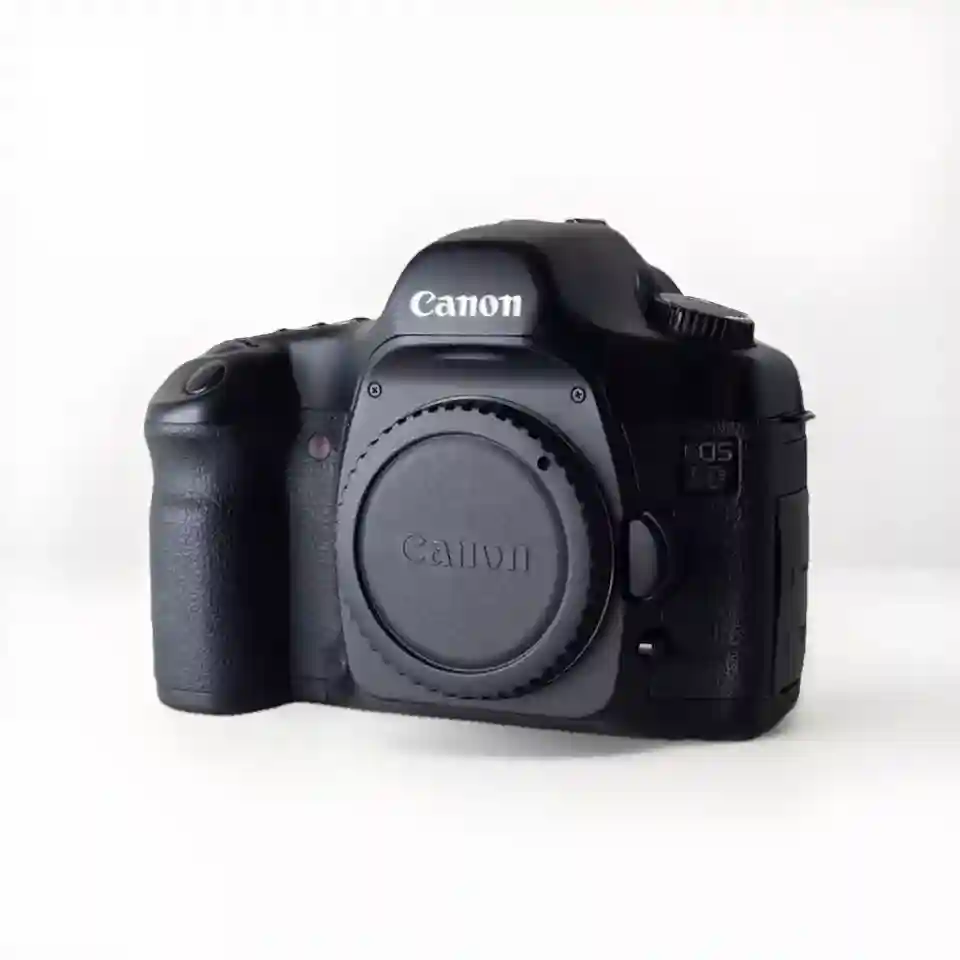 Canon EOS 5D 12.8 MP Digital SLR Camera Body Only