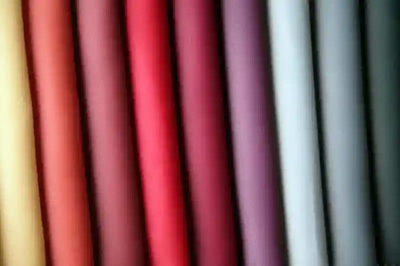 PERCALE FITTED VALANCE Sheets in 19 Colours & 4 Sizes