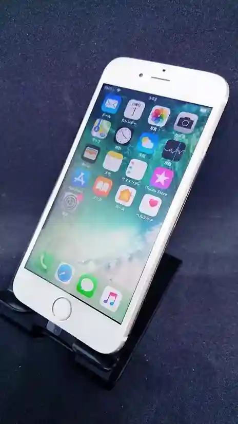 New ListingIphone 6 64Gb Gold With Bonus