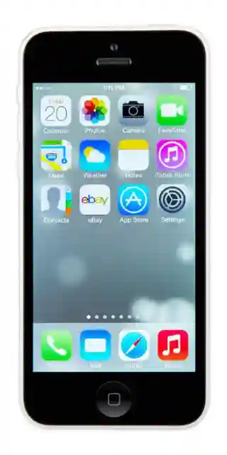 New ListingApple iPhone 5c - 8 GB - White (Rogers Wireless) A1532 (CDMA + GSM)