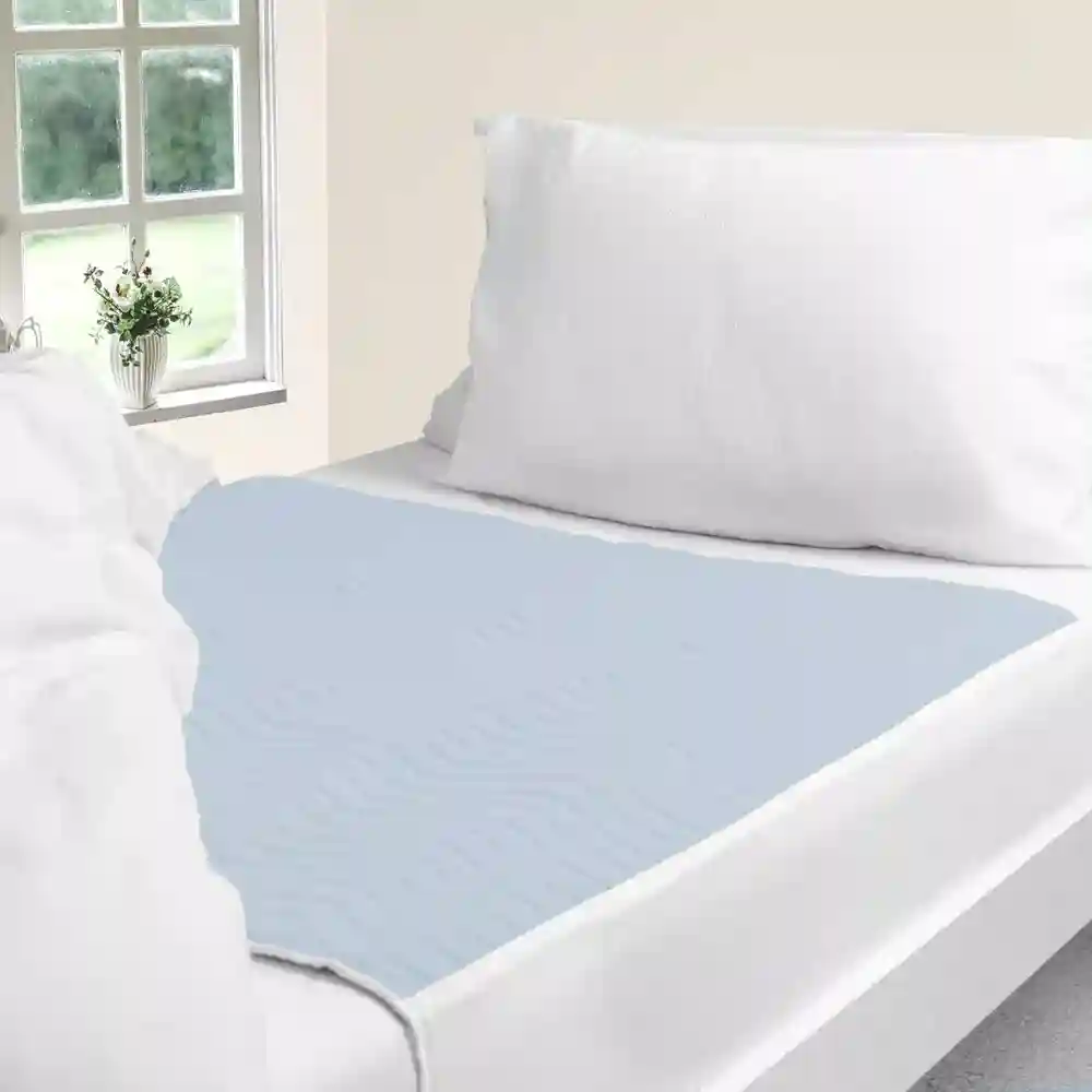 2 Washable Bed Pads/Waterproof Mattress protector/ potty training bed protector