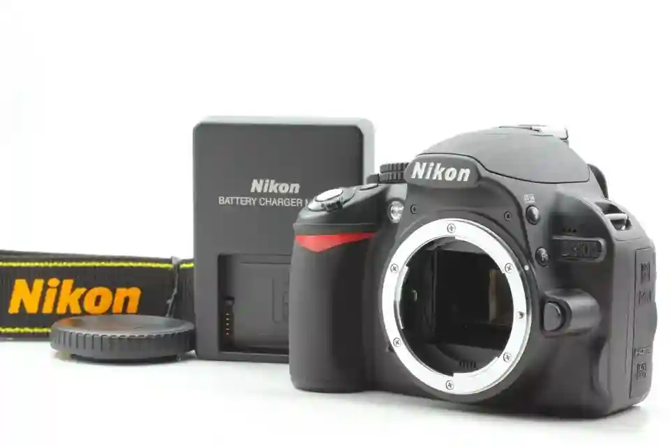 New Listing[ Top Mint ] Nikon D3100 14.2MP Digital Camera Black Body From JAPAN