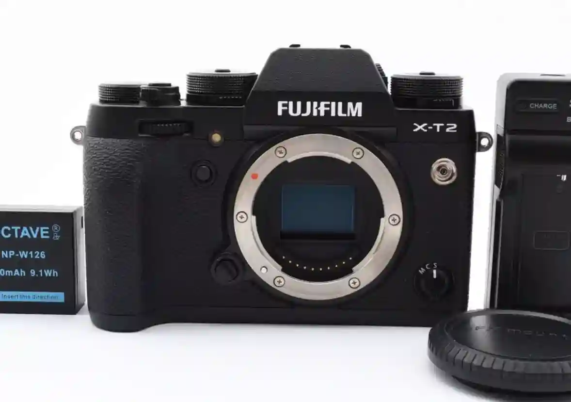 READ!! Fujifilm X-T2 Mirrorless Digital Camera From Japan [Near Mint]