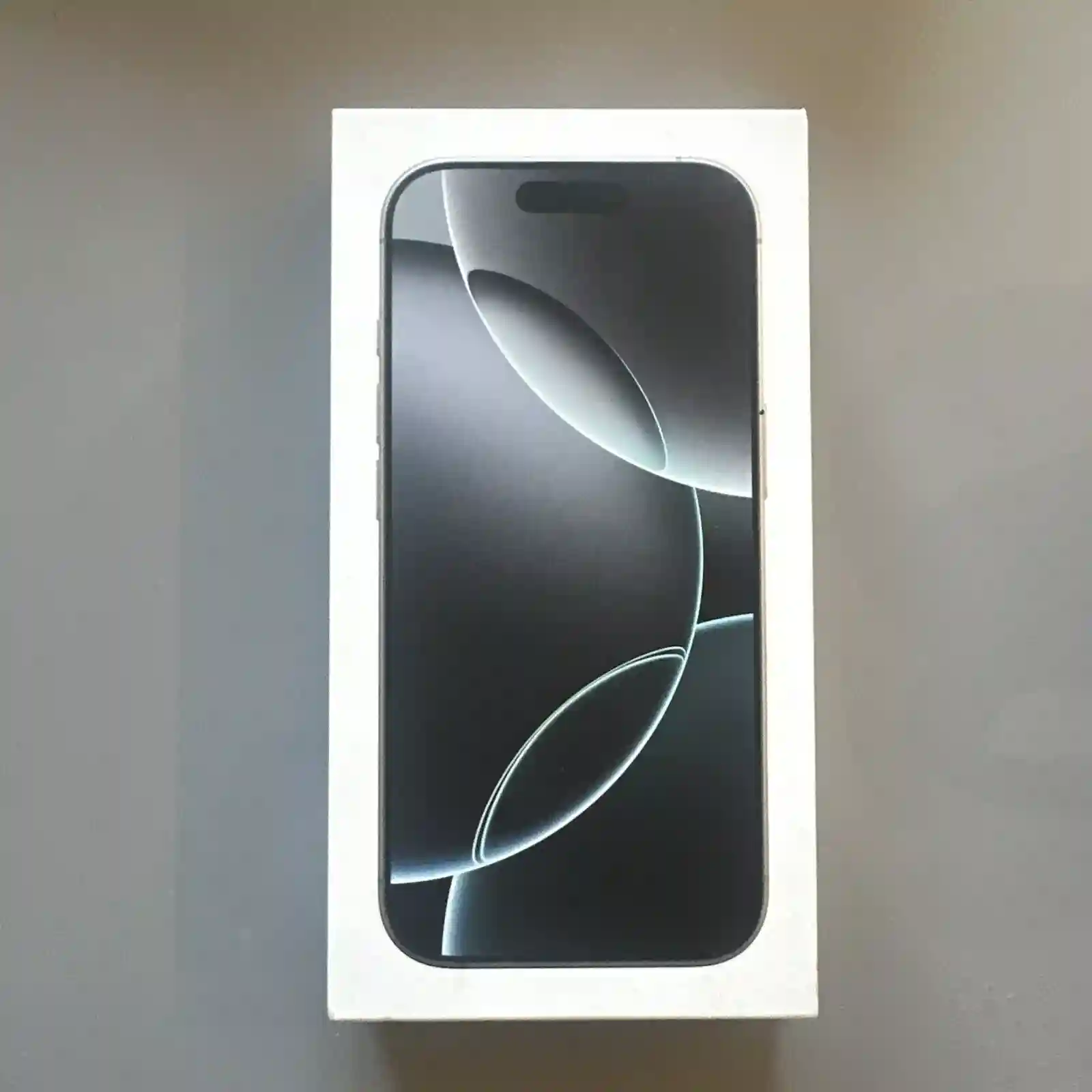 iphone 16 pro 256gb - NEW - unopened - factory sealed - Unlocked