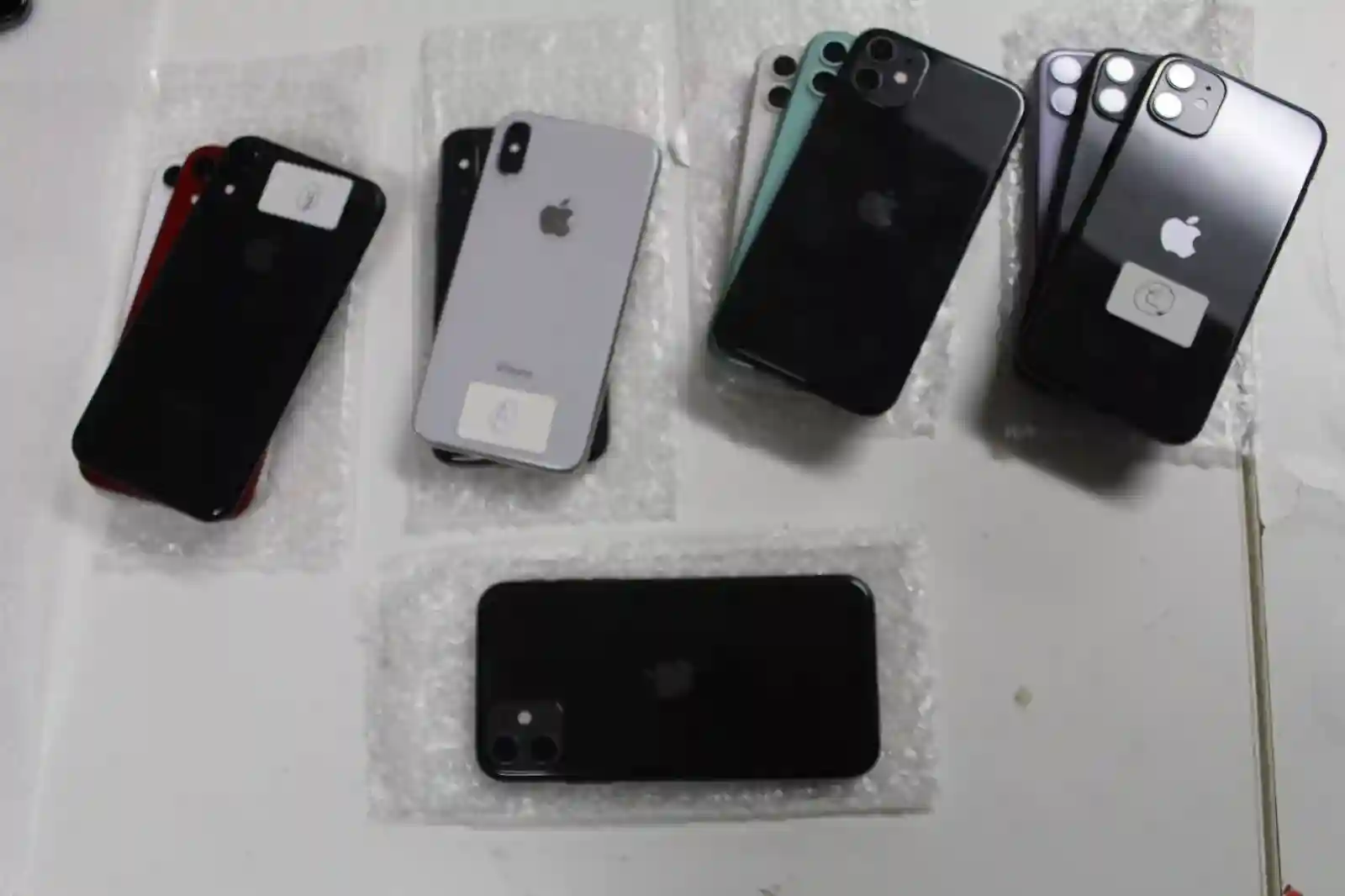 New Listing**Read description**Lot of 6x iphone 11,3x iphone XR, 2x Iphone X 64 gb / 128gb