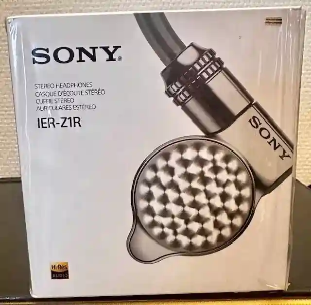 New ListingSony IER-Z1R headphones mint complete with accessories and original packaging