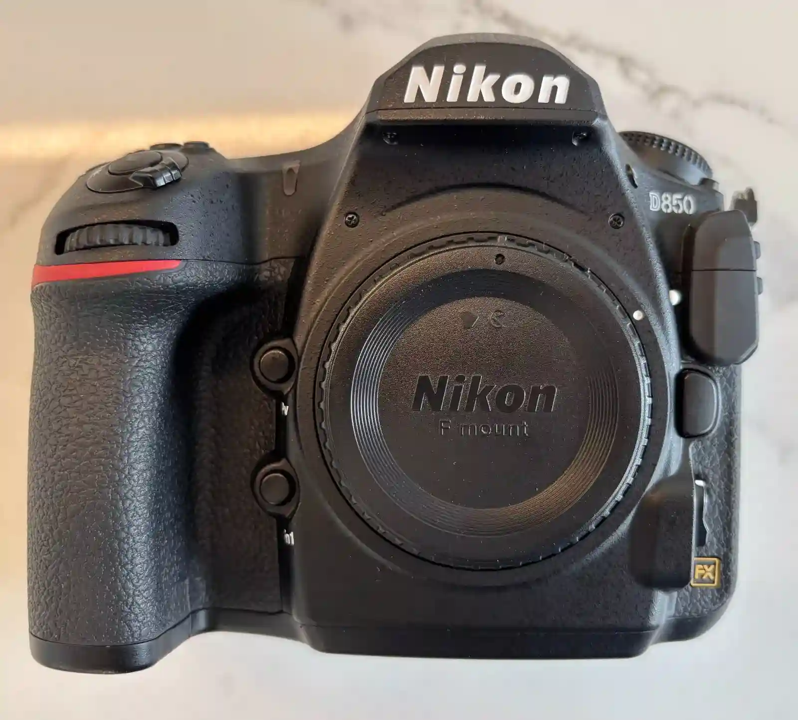 New ListingNikon D850 DSLR Camera, near mint with 2 memory cards and spare battery