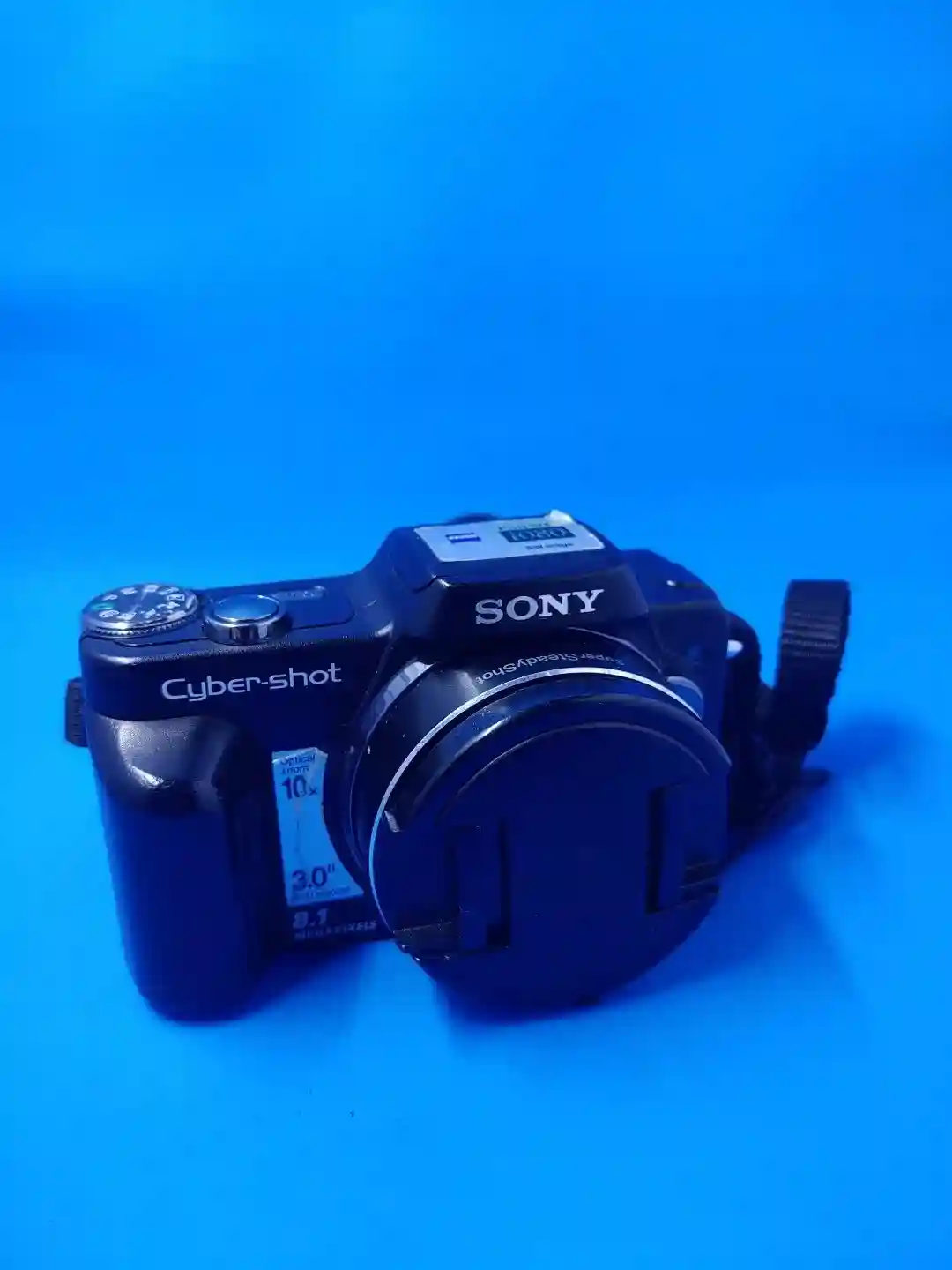 SONY CYBER-SHOT DSC-H10 Working Missing Side Cover