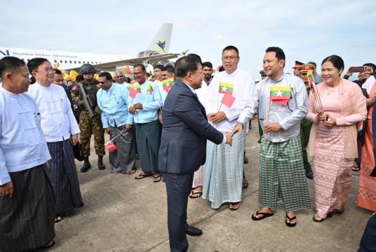 တရုတ်နိုင်ငံမှ ပြန်လည်ရောက်ရှိလာသည့် နစကဥက္ကဌ ဦးဆောင်သည့်...