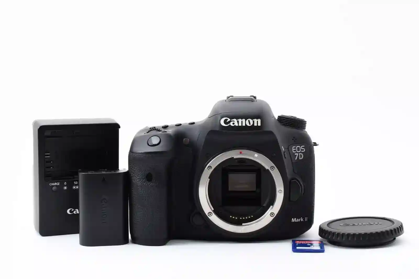 New Listing[NEARMINT] Canon EOS 7D Mark II 20.2MP Digital SLR Camera Body (19,146 Shots)